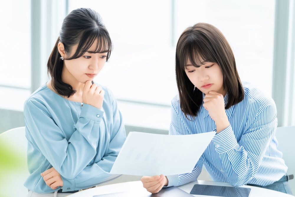 女性2人