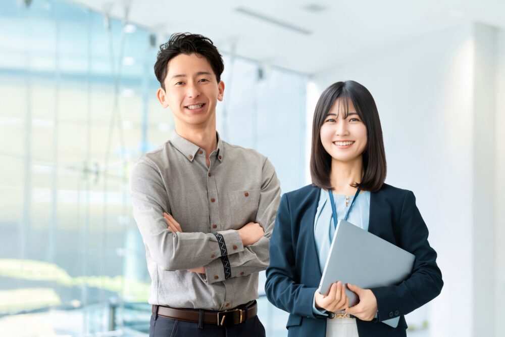 若い男女