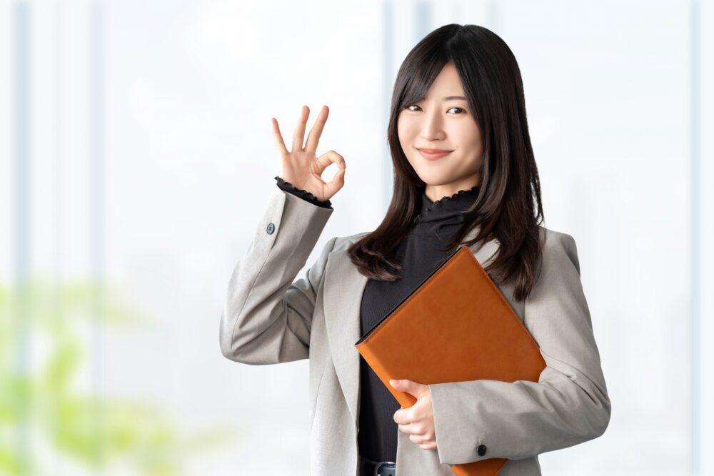 OKを出す女性